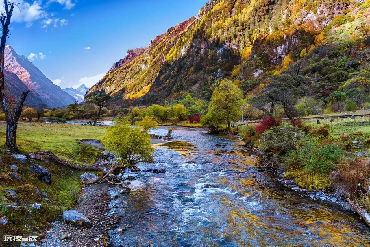 四姑娘山在四川的哪个地方(四姑娘山景区游玩攻略)-图片1